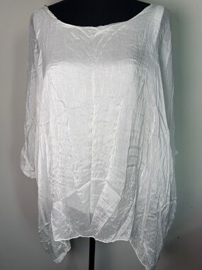 CobbleStone Living Martina Silk Top Ivory Asymmetric Hem OS